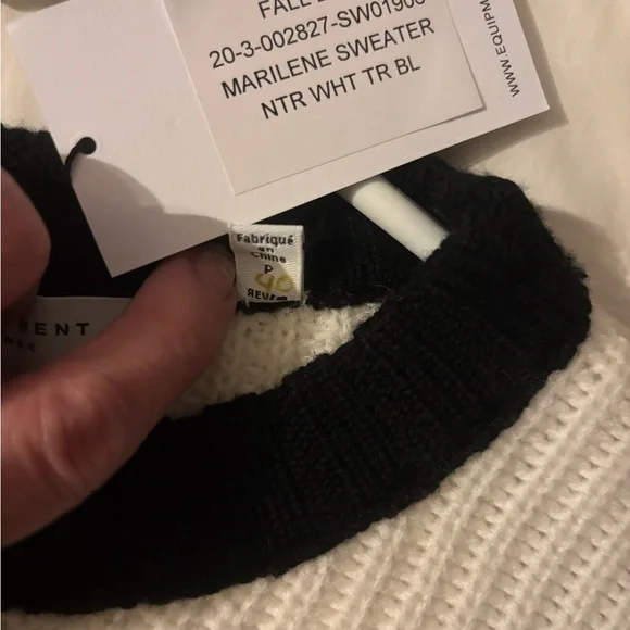 Equipment Femme • Soft • 100% Wool • Black and White (off white) Striped Sweater - Picture 9 of 16